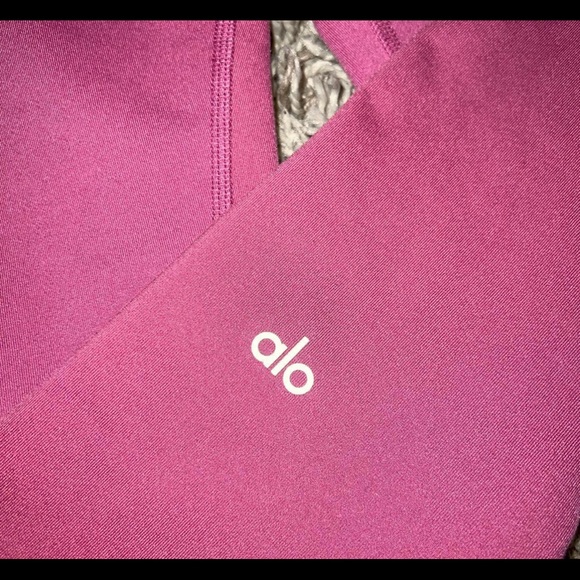 Pink Alo airbrush leggings - Picture 4 of 4